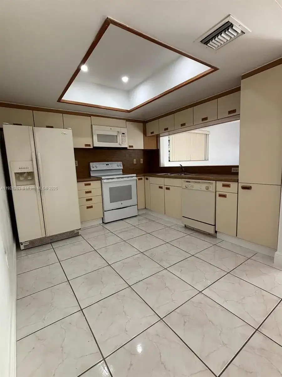 9211 SW 123rd Ave Ct, Miami FL 33186 photo 4