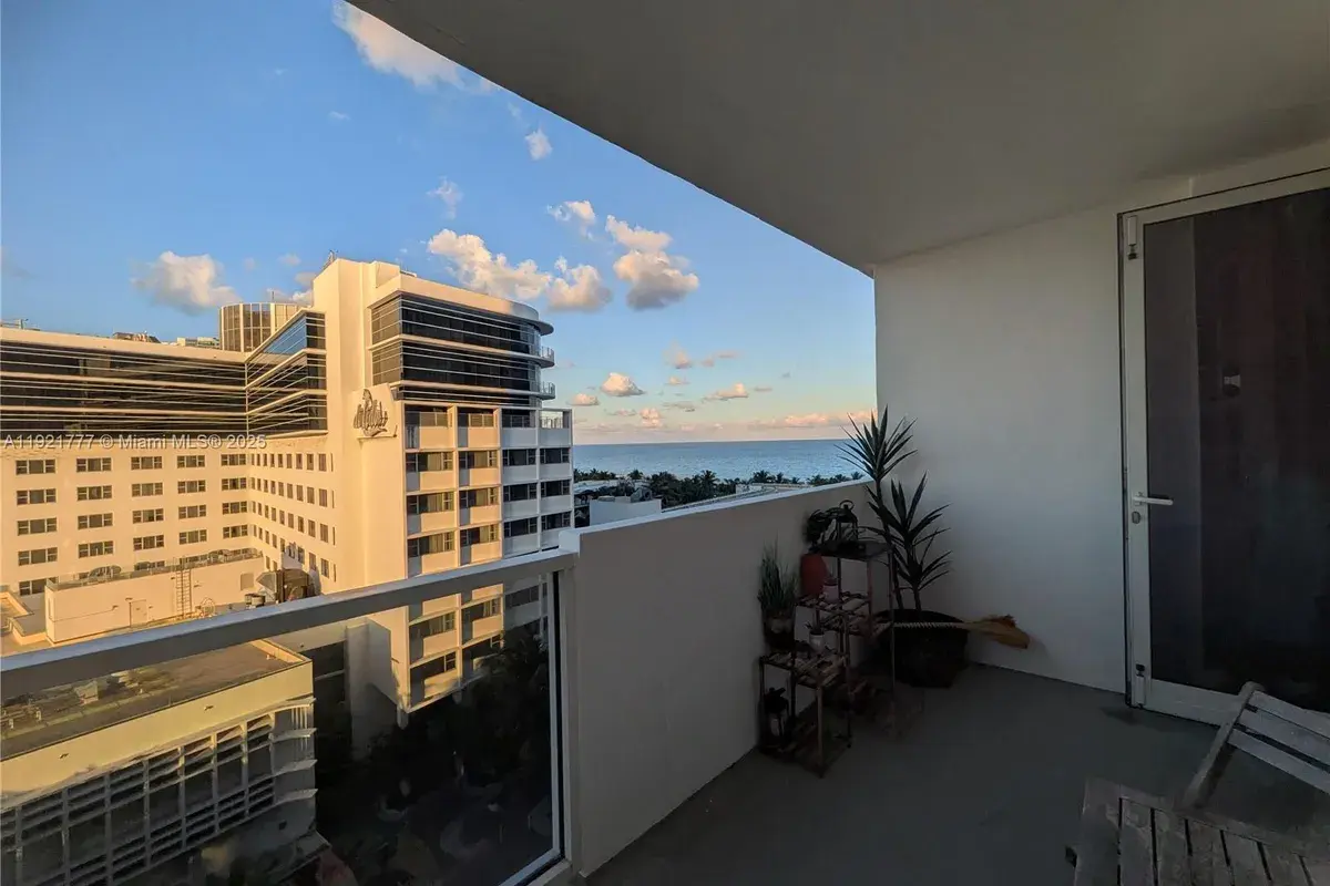 100 Lincoln Rd # 904, Miami Beach FL 33139