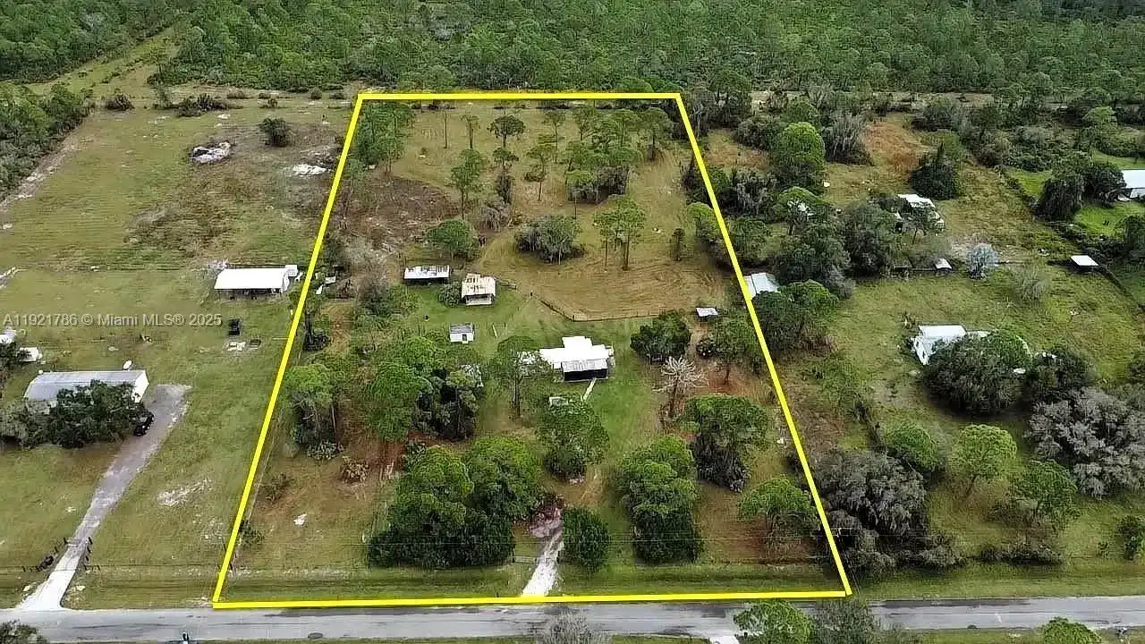 12650 NE 26 Th Ave, Other City - In The State Of Florida FL 34974