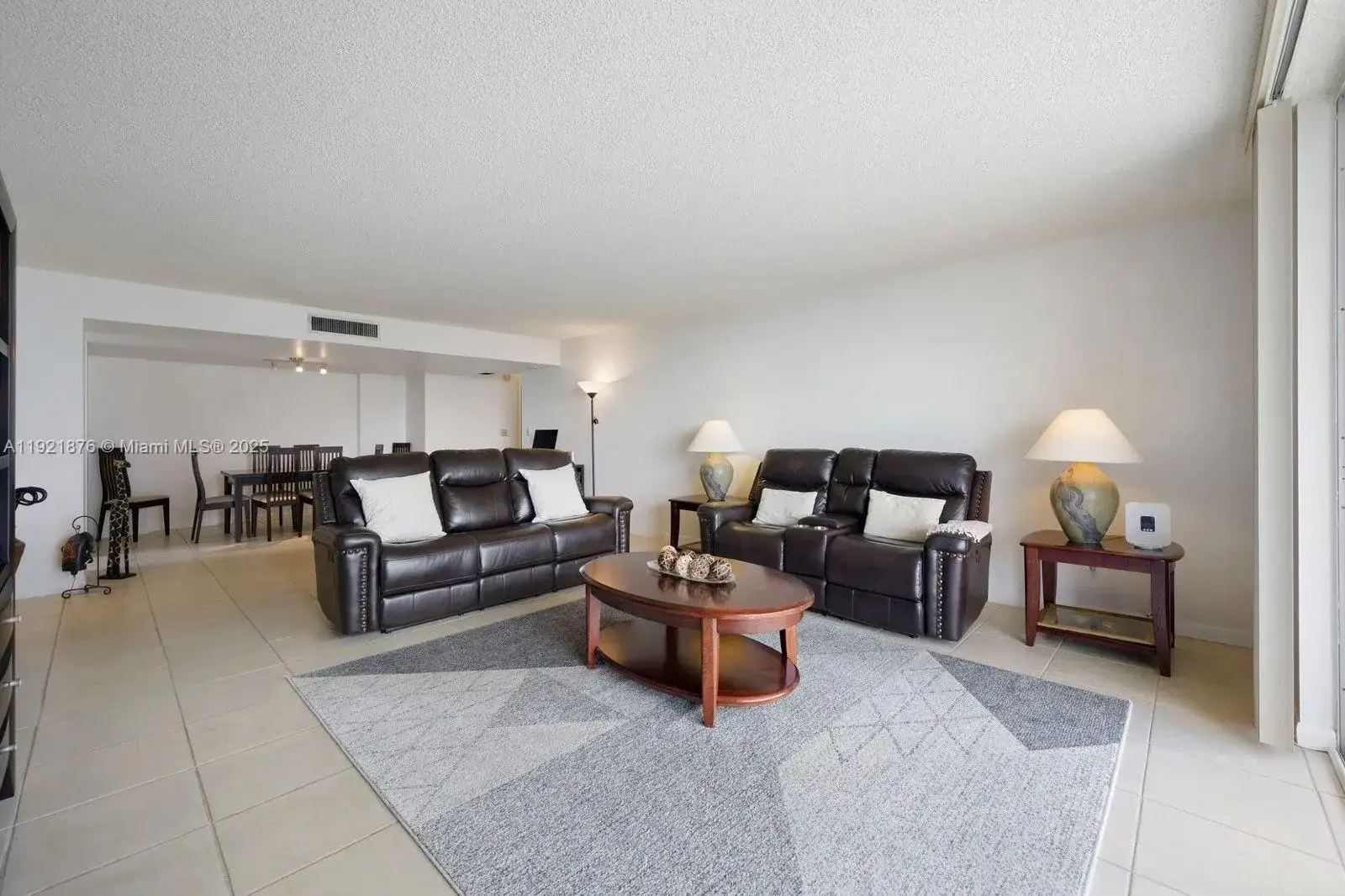 2851 NE 183rd St # 502E, Aventura FL 33160 photo 3
