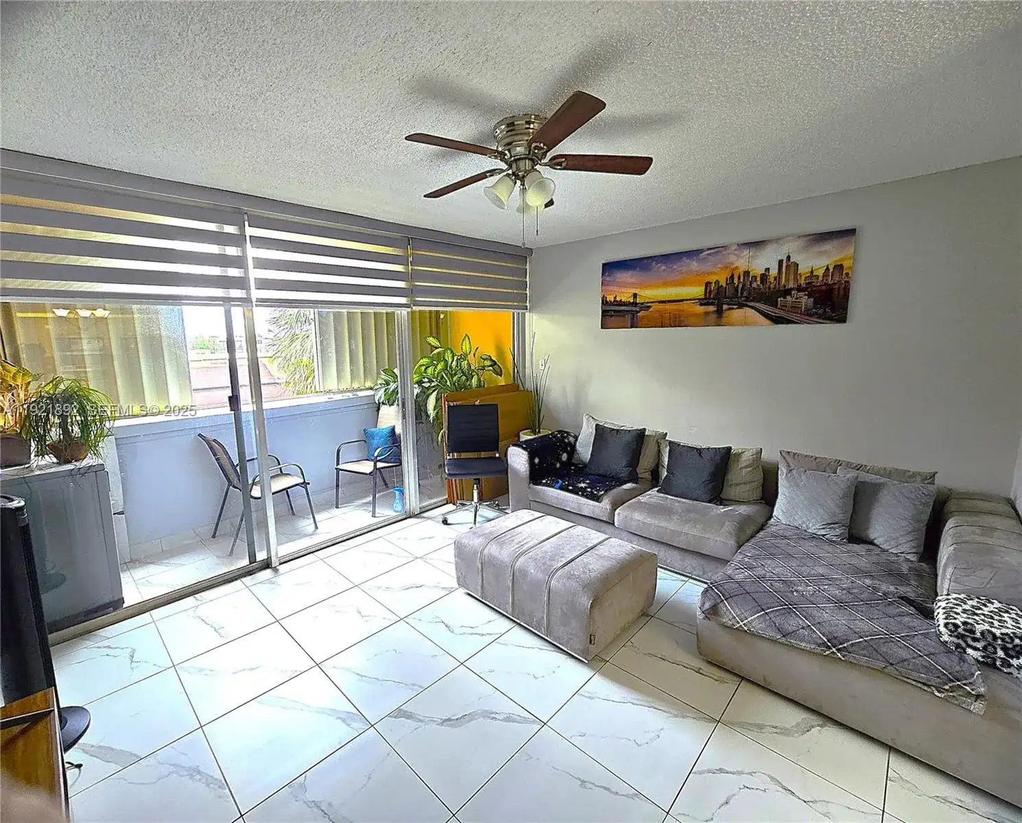 1750 W 56th St # 216, Hialeah FL 33012 photo 3