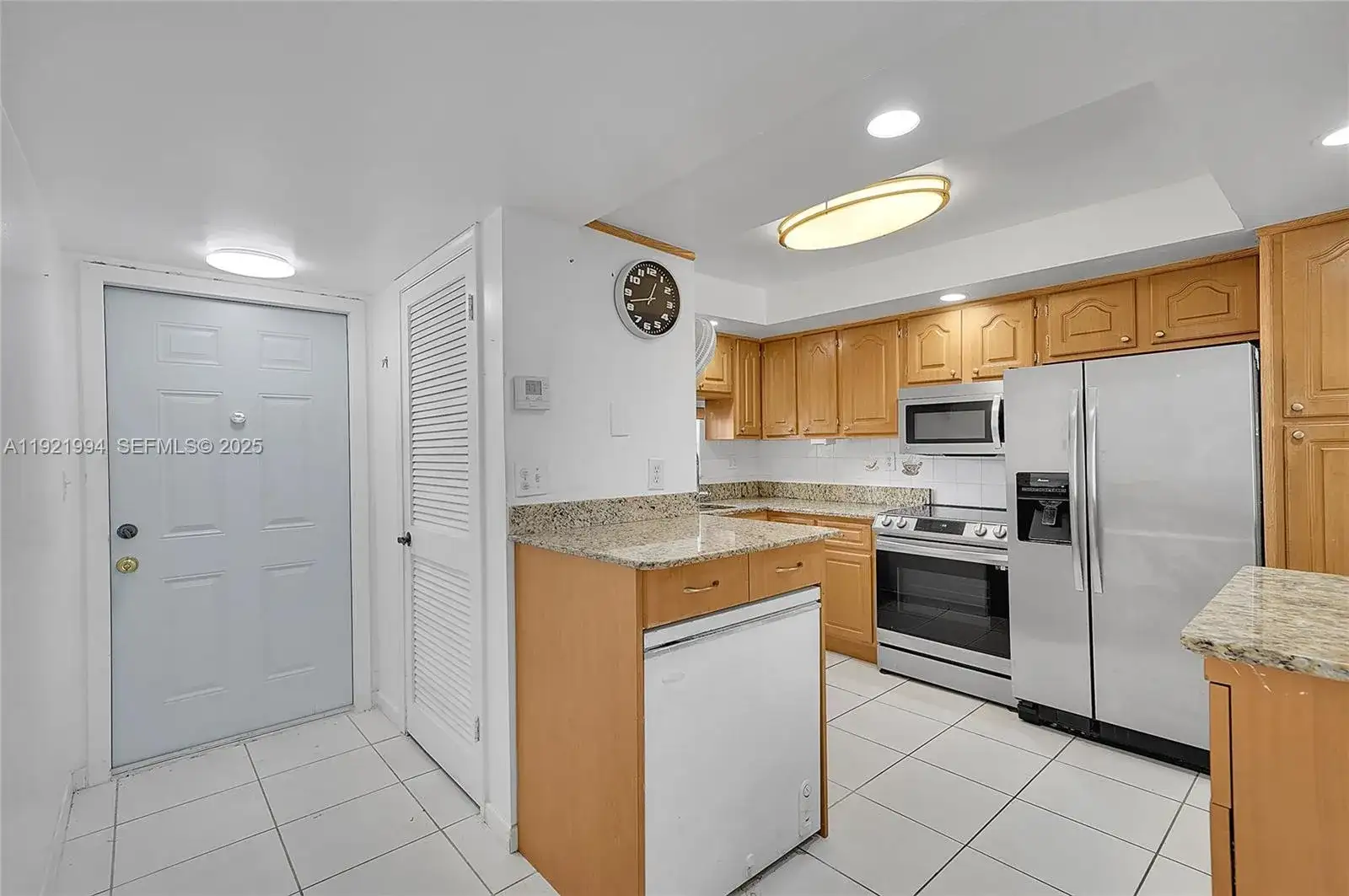 8940 S Hollybrook Blvd # 109, Pembroke Pines FL 33025 photo 4