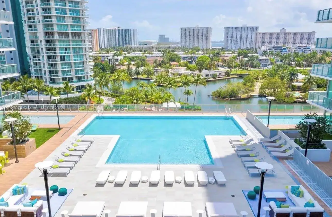 330 Sunny Isles Blvd # 2002, Sunny Isles Beach FL 33160 photo 3