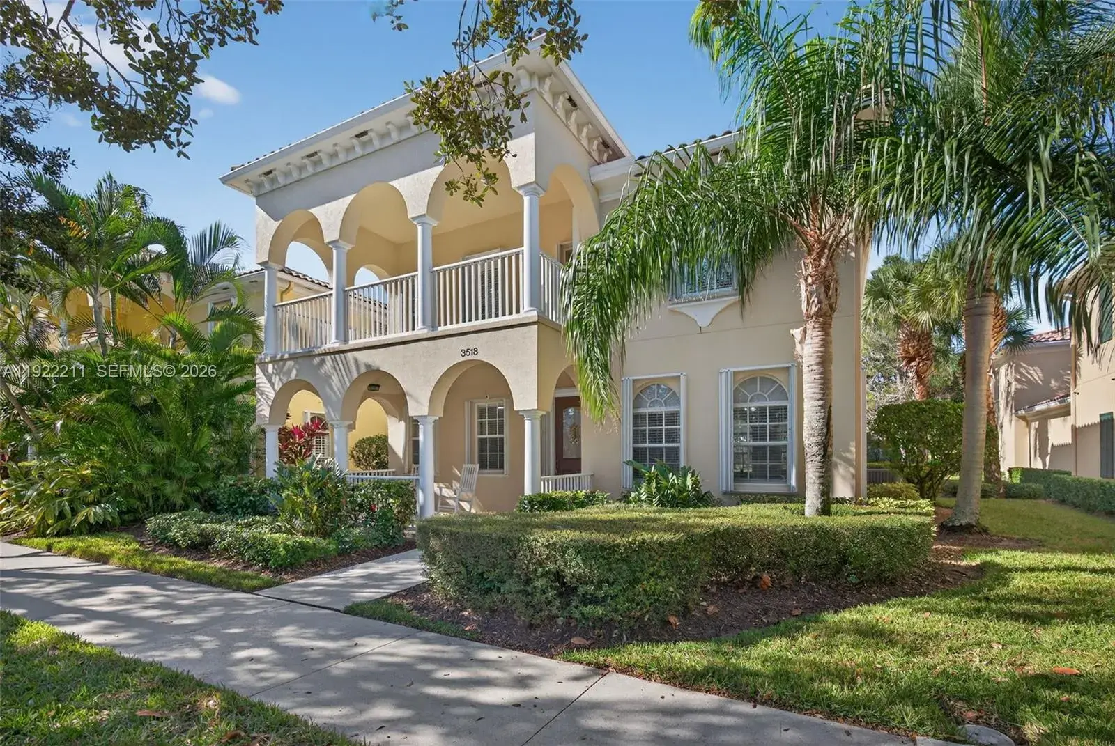 3518 Community Dr, Jupiter FL 33458