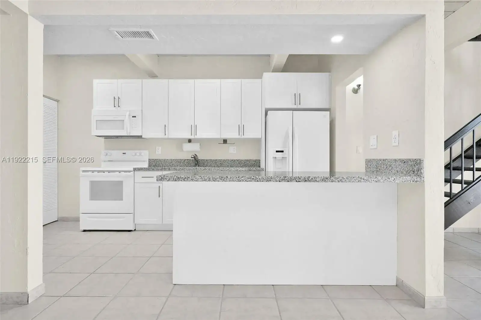 7601 SW 105th Ave # 7601, Miami FL 33173 photo 3