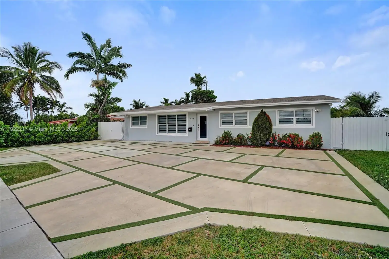 10401 SW 53rd St, Miami FL 33165 photo 4
