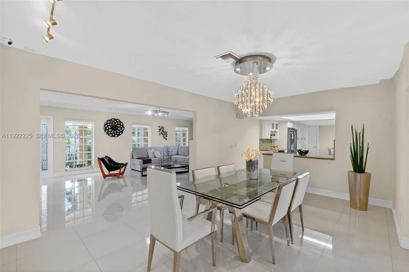 9261 SW 88th Ter, Miami FL 33176