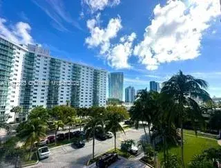 19390 Collins Ave # 414, Sunny Isles Beach FL 33160