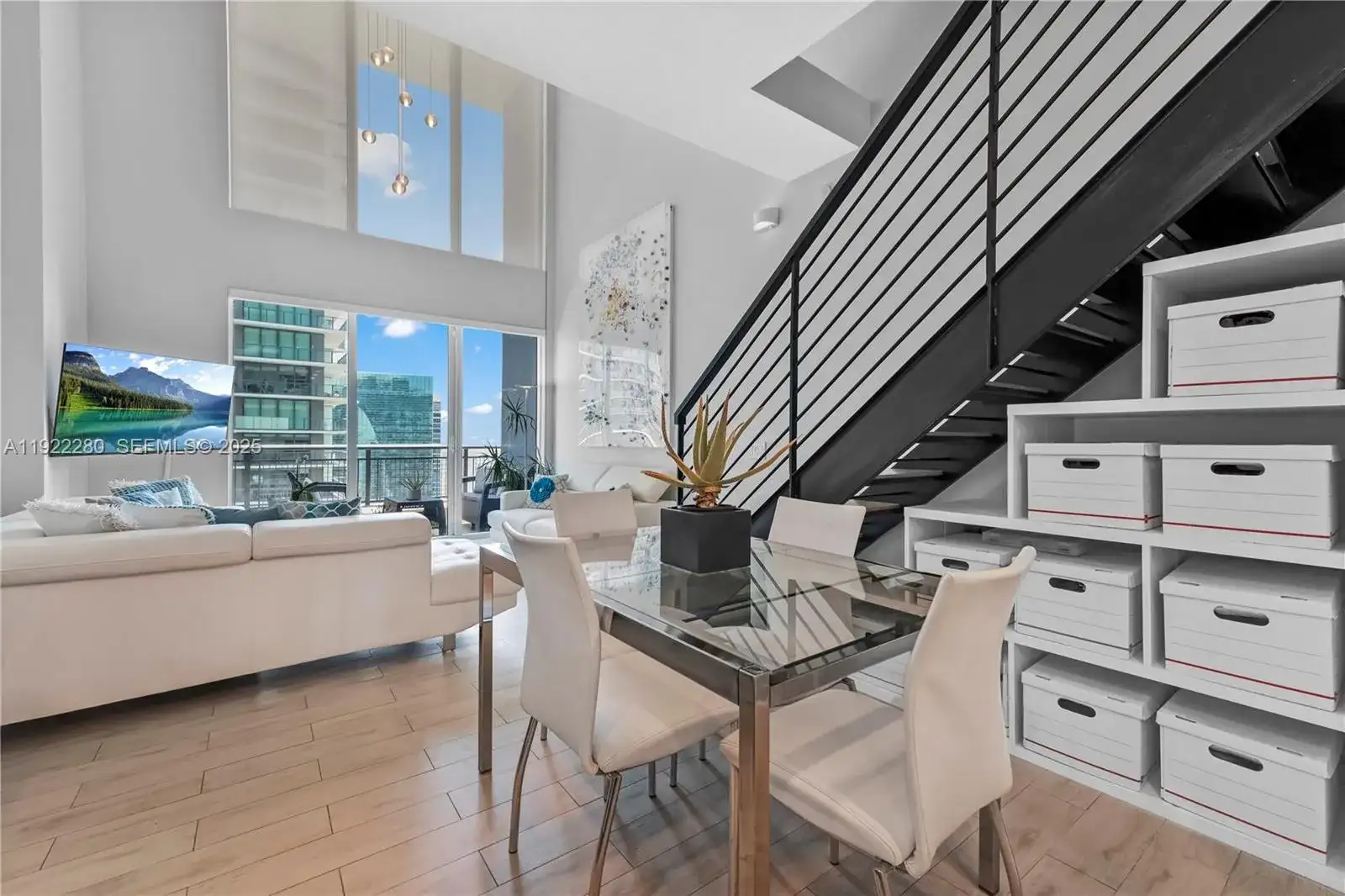 60 SW 13th St # 3604, Miami FL 33130 photo 2
