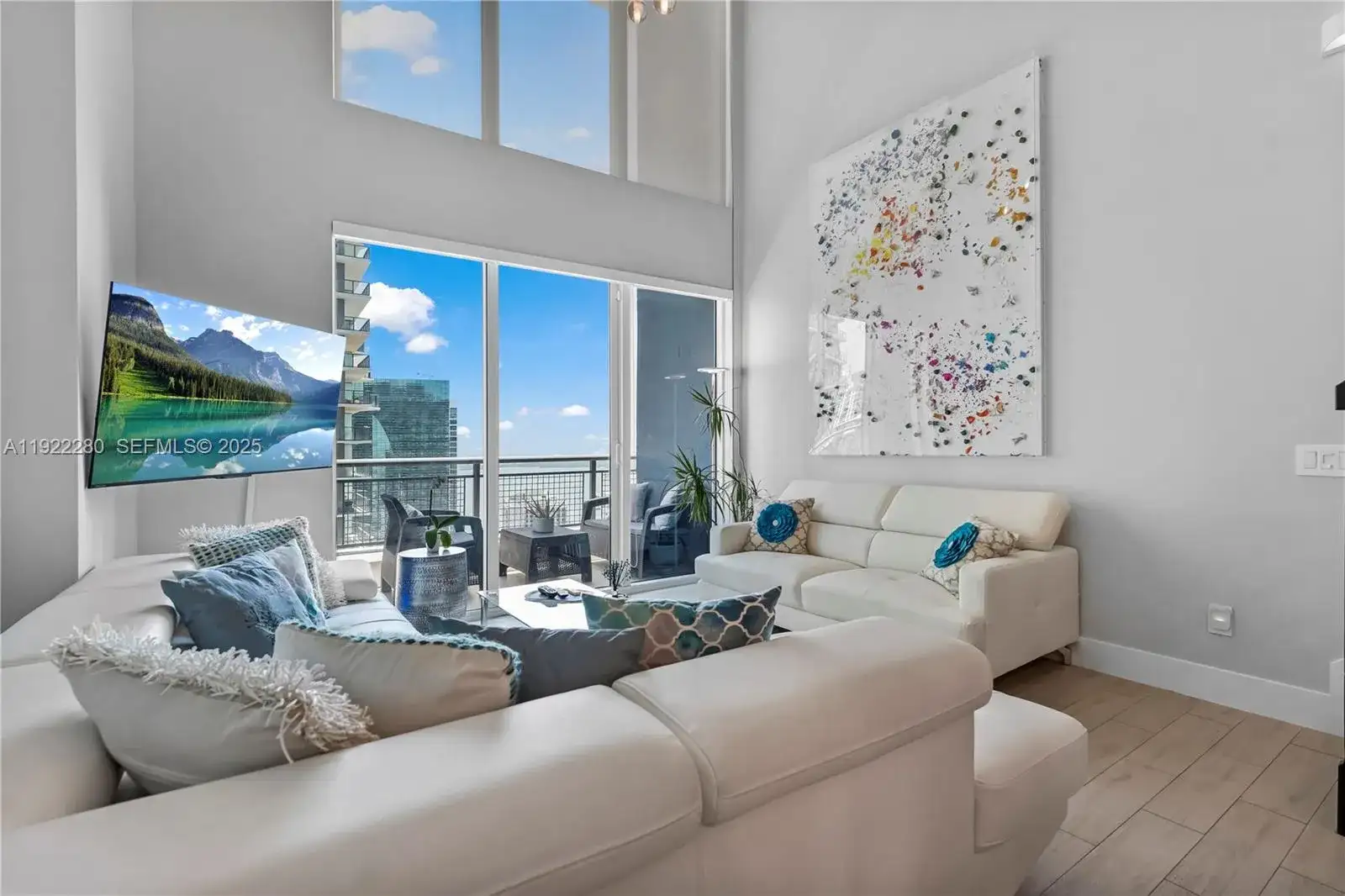 60 SW 13th St # 3604, Miami FL 33130 photo 3