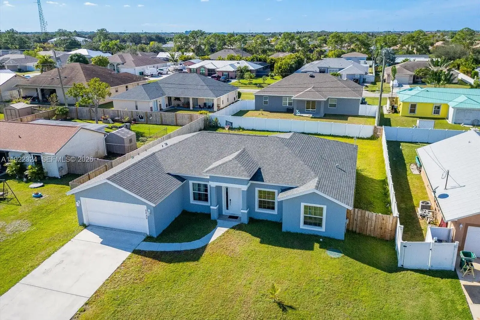 2020 SW Imperial St, Port St. Lucie FL 34987 photo 2