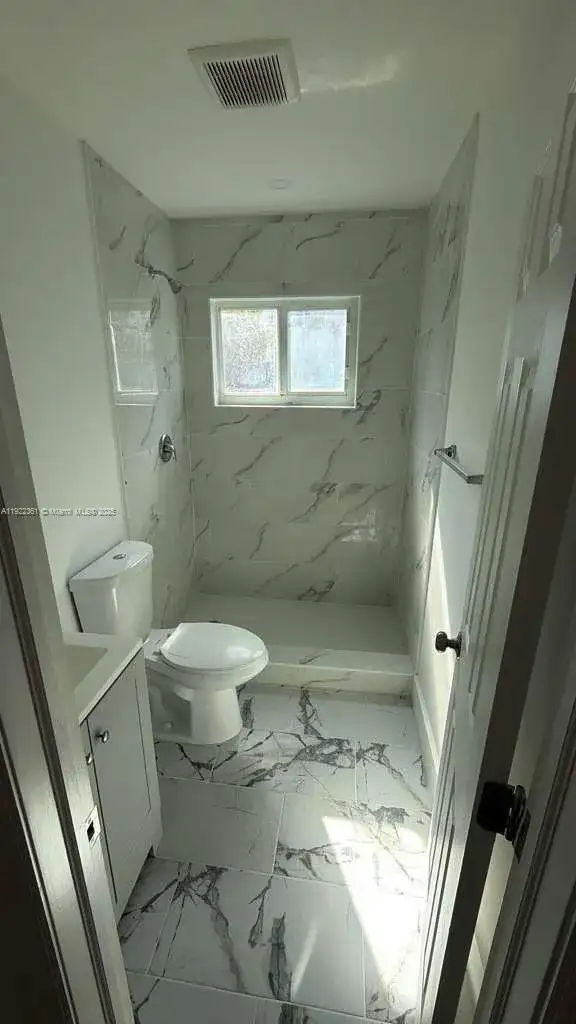 935 Jefferson Ave # 11, Miami Beach FL 33139 photo 4