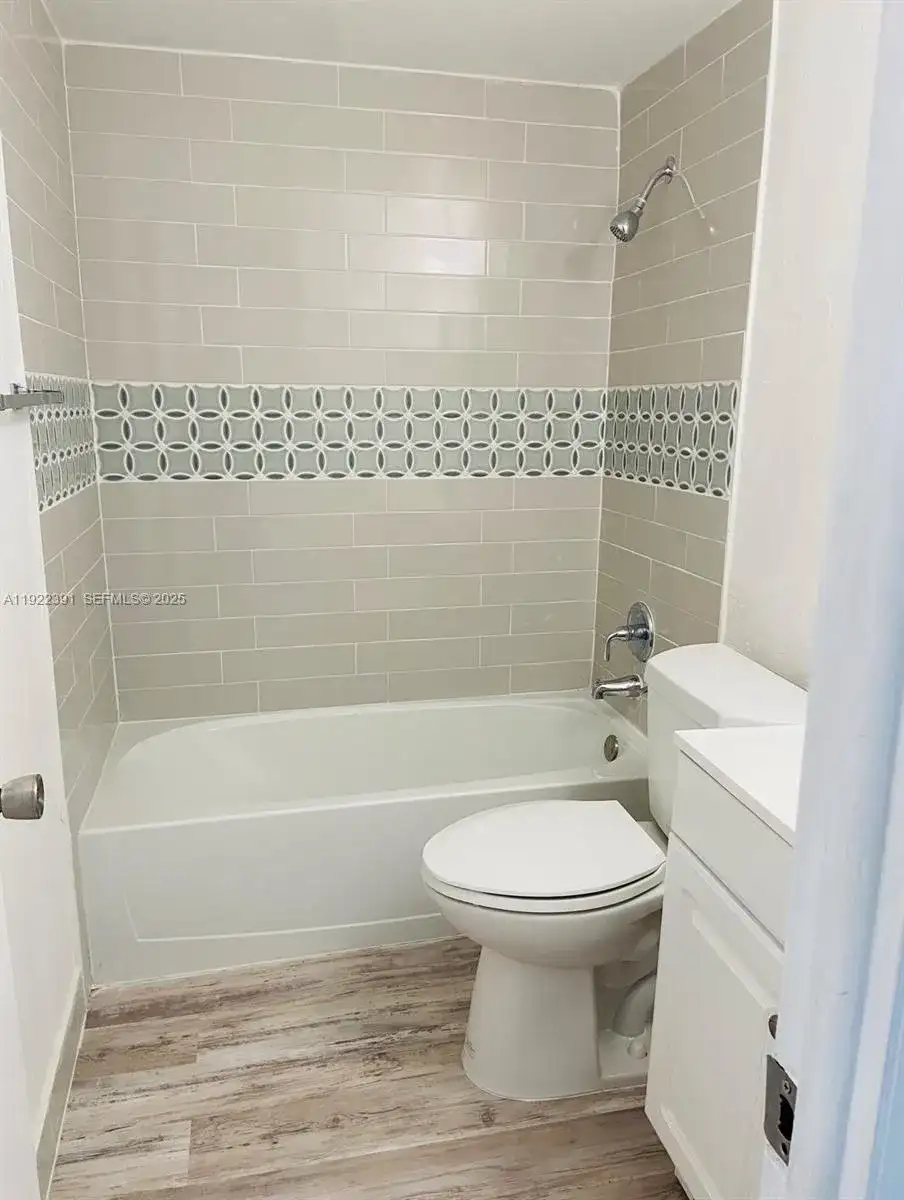 6701 NW 169th St # B301, Hialeah FL 33015 photo 5