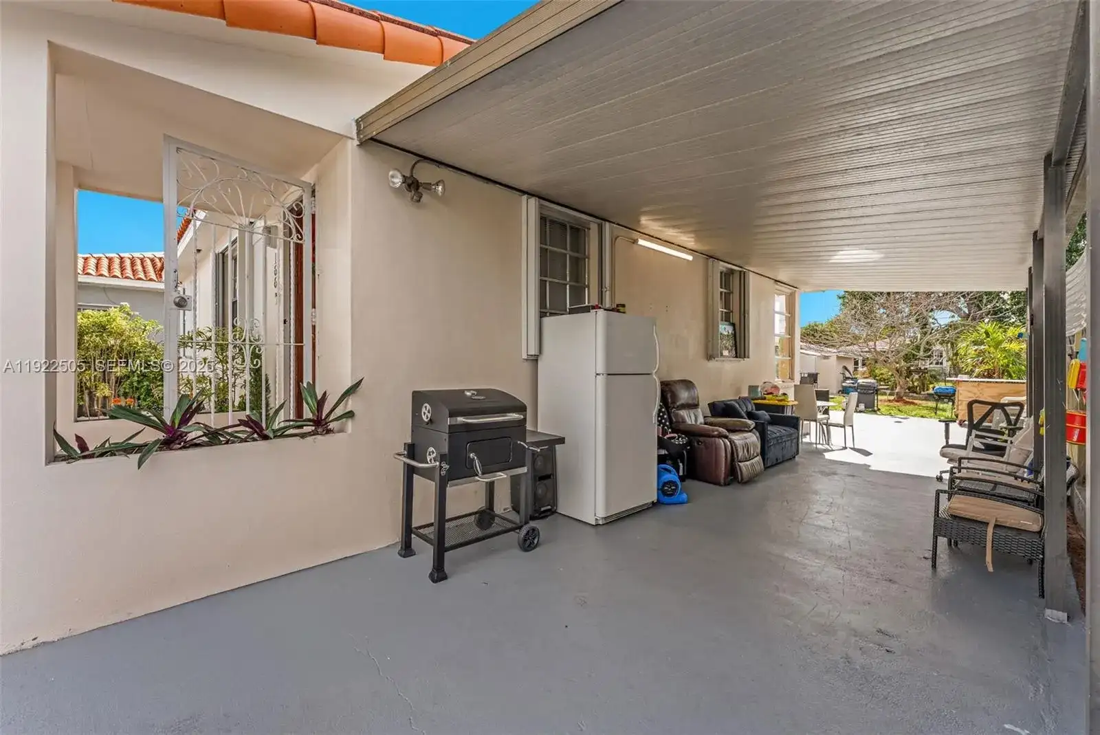 166 E 15th St, Hialeah FL 33010 photo 5