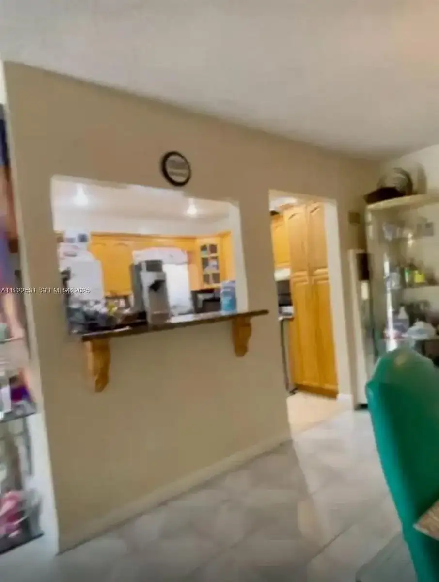 1225 NW 189th Ter, Miami Gardens FL 33169 photo 3