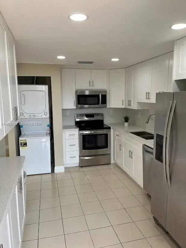 6701 SW 116th COURT # 203, Miami FL 33173