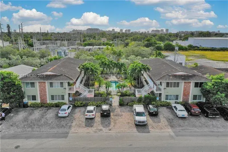 1424 Holly Heights Dr # 5, Fort Lauderdale FL 33304