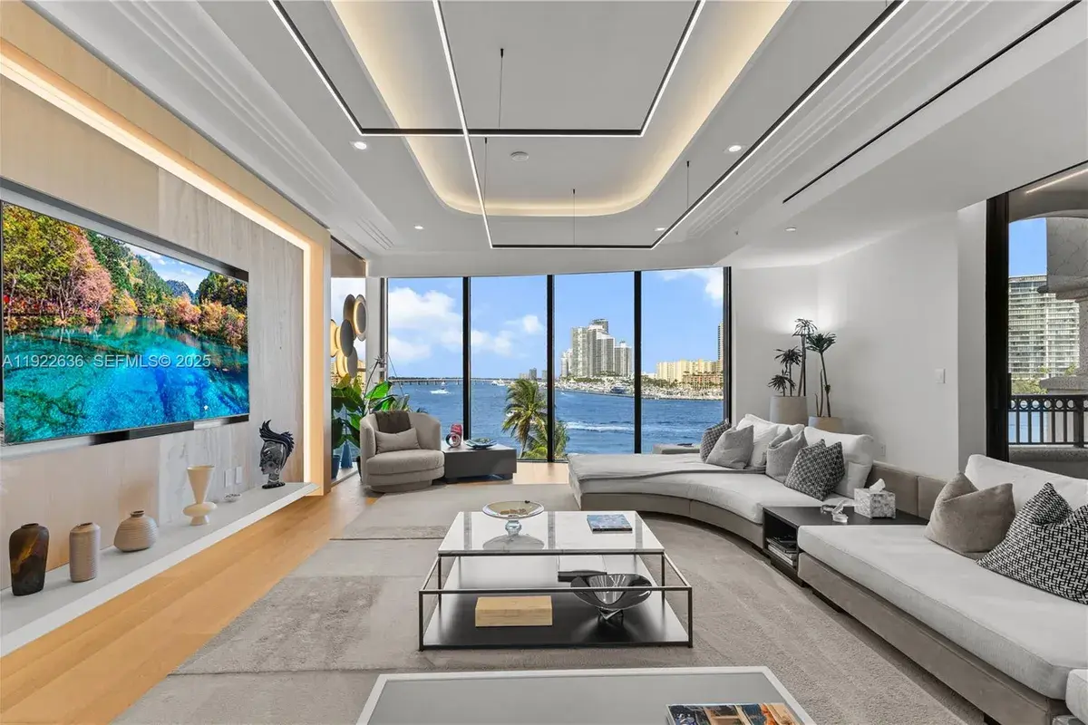 6800 Fisher Island Dr # 6842, Miami Beach FL 33109