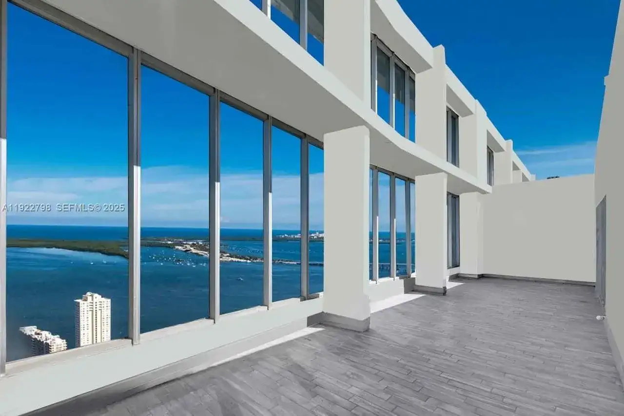 465 Brickell Ave # 5701, Miami FL 33131 photo 2