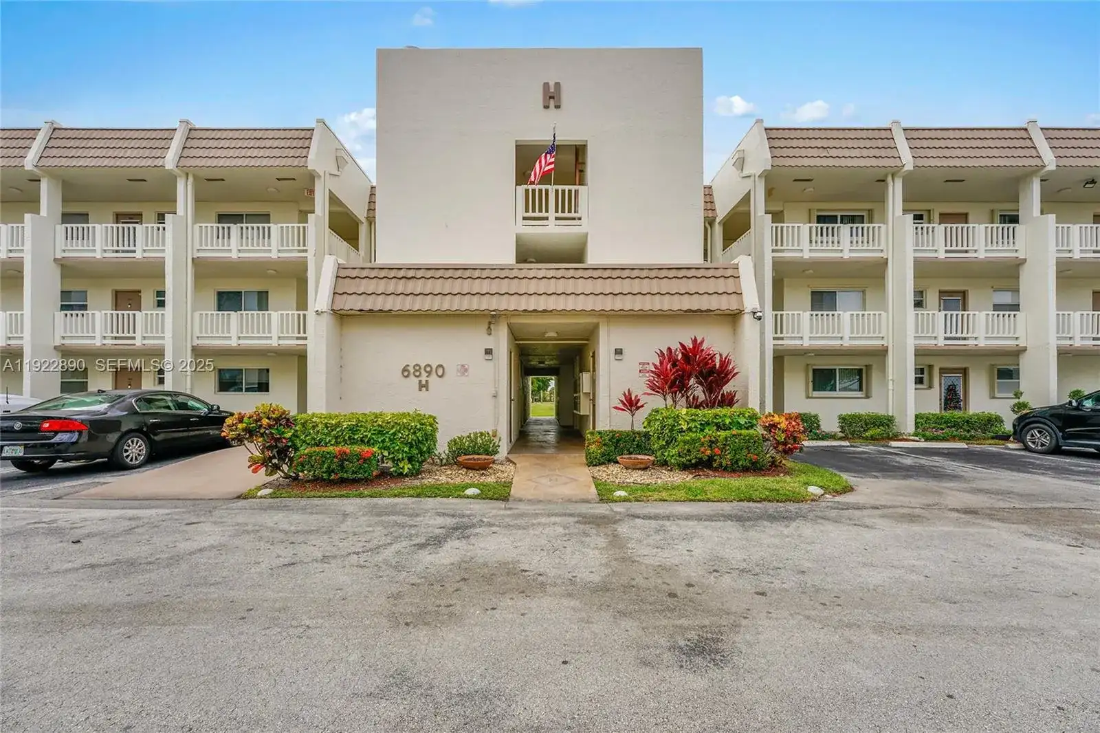6890 Royal Palm Blvd # 109H, Margate FL 33063 photo 3
