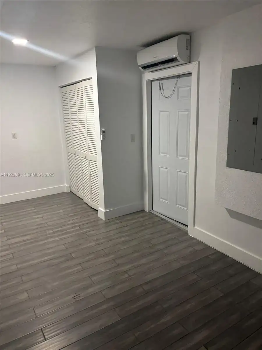 15535 SW 10th St, Miami FL 33194 photo 4