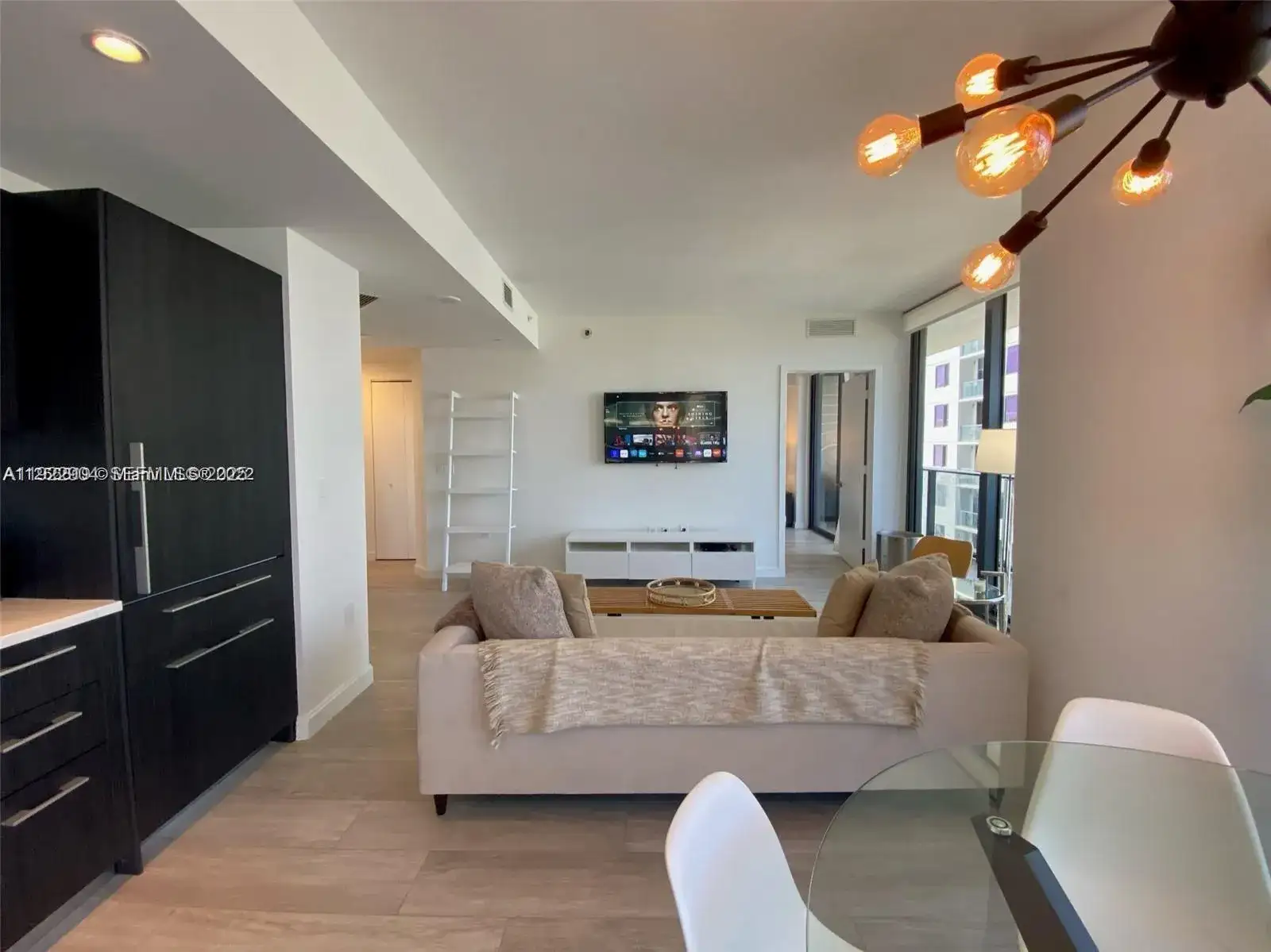 55 SW 9th St # 3001, Miami FL 33130 photo 4