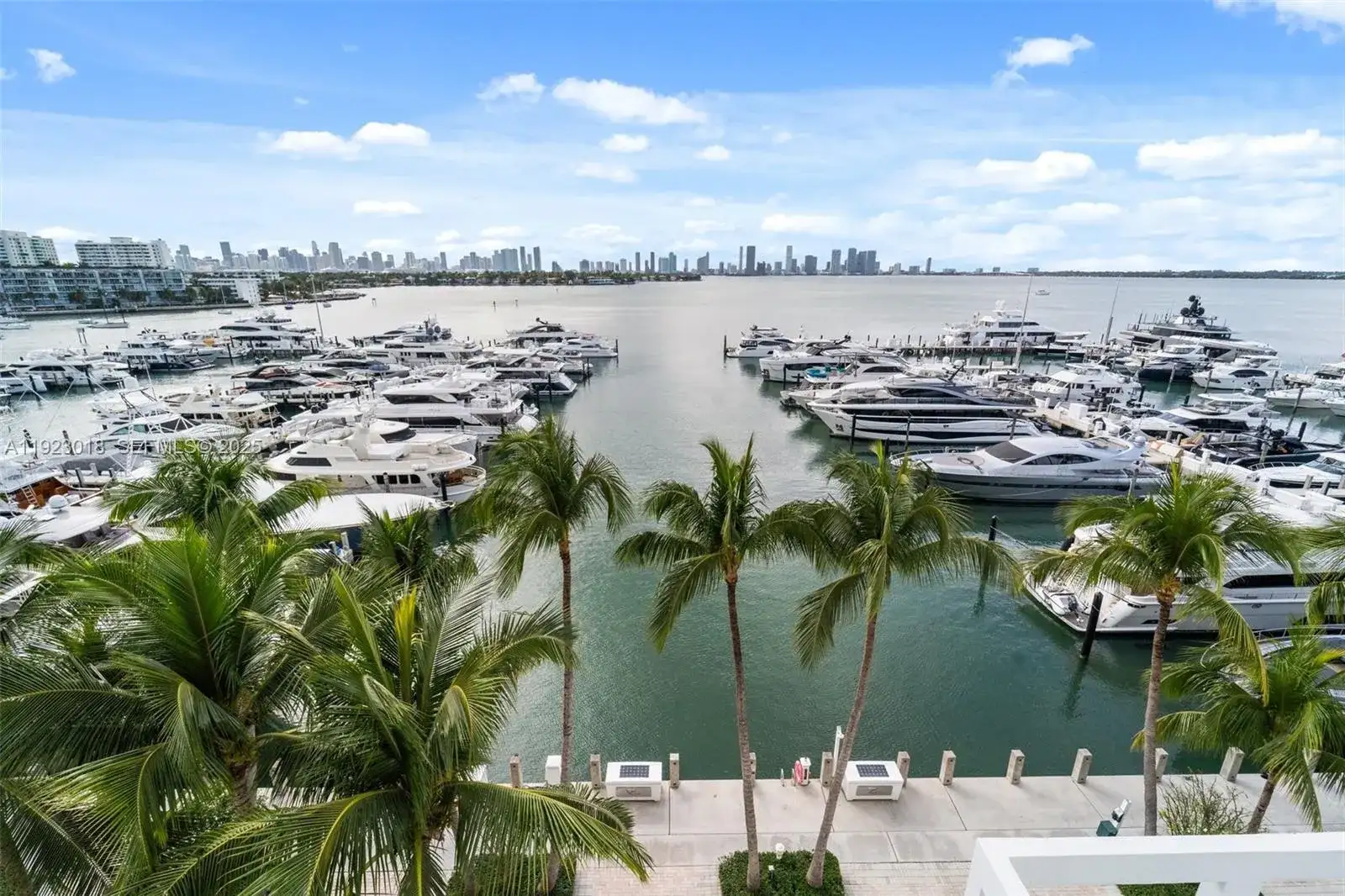 1900 Sunset Harbour Dr, Miami Beach FL 33139 photo 4