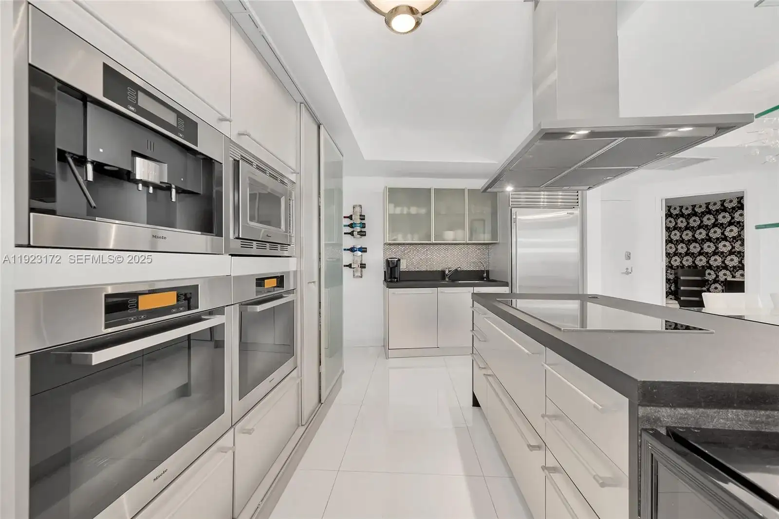 18201 Collins Ave # 1002, Sunny Isles Beach FL 33160 photo 4