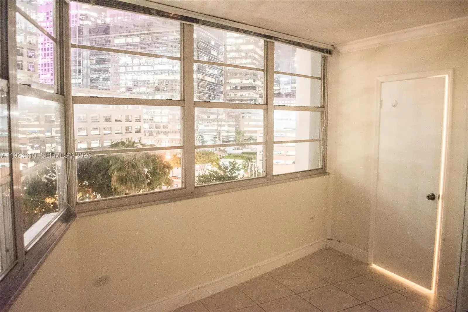 825 Brickell Bay Dr # 750, Miami FL 33131 photo 5