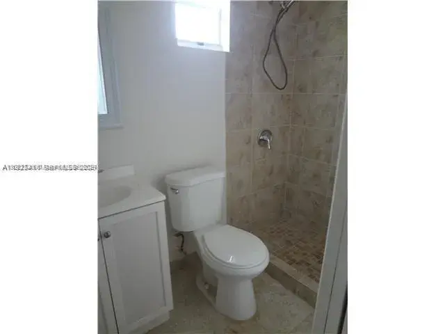 741 NE 142nd St, North Miami FL 33161 photo 4