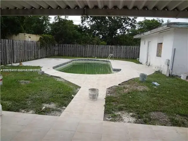 741 NE 142nd St, North Miami FL 33161 photo 5