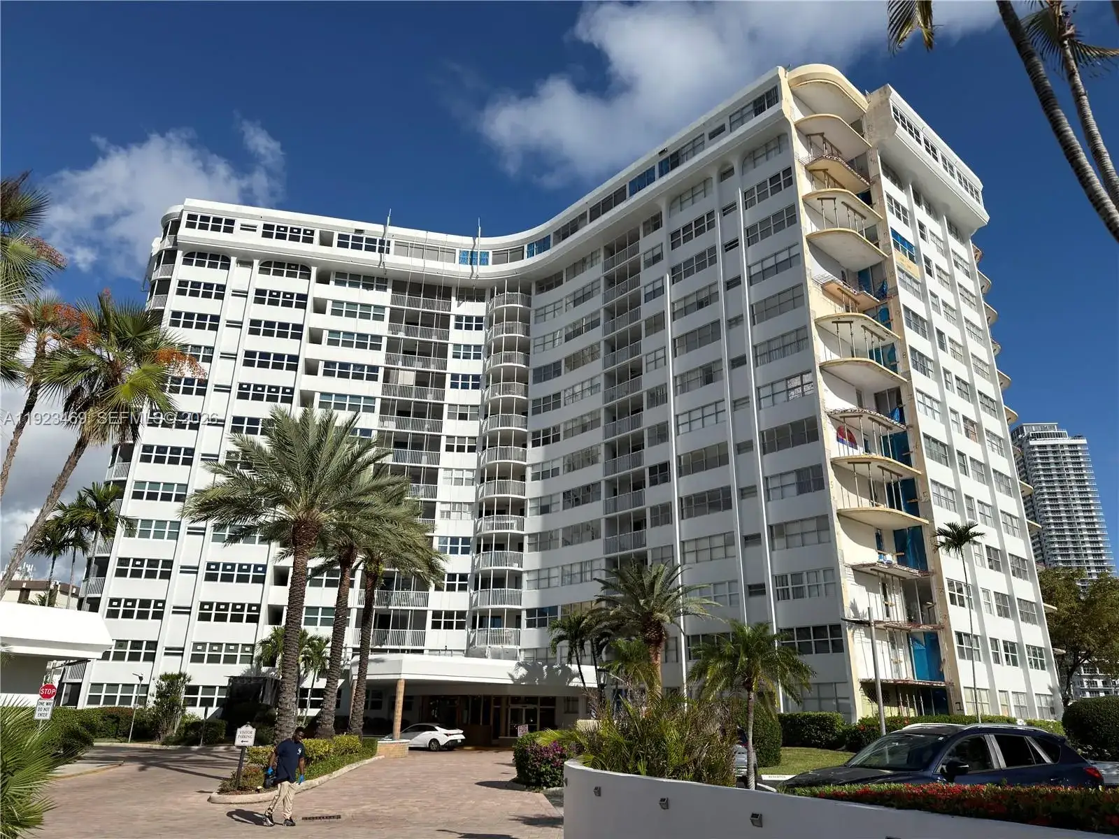 100 Golden Isles Dr # 605, Hallandale Beach FL 33009