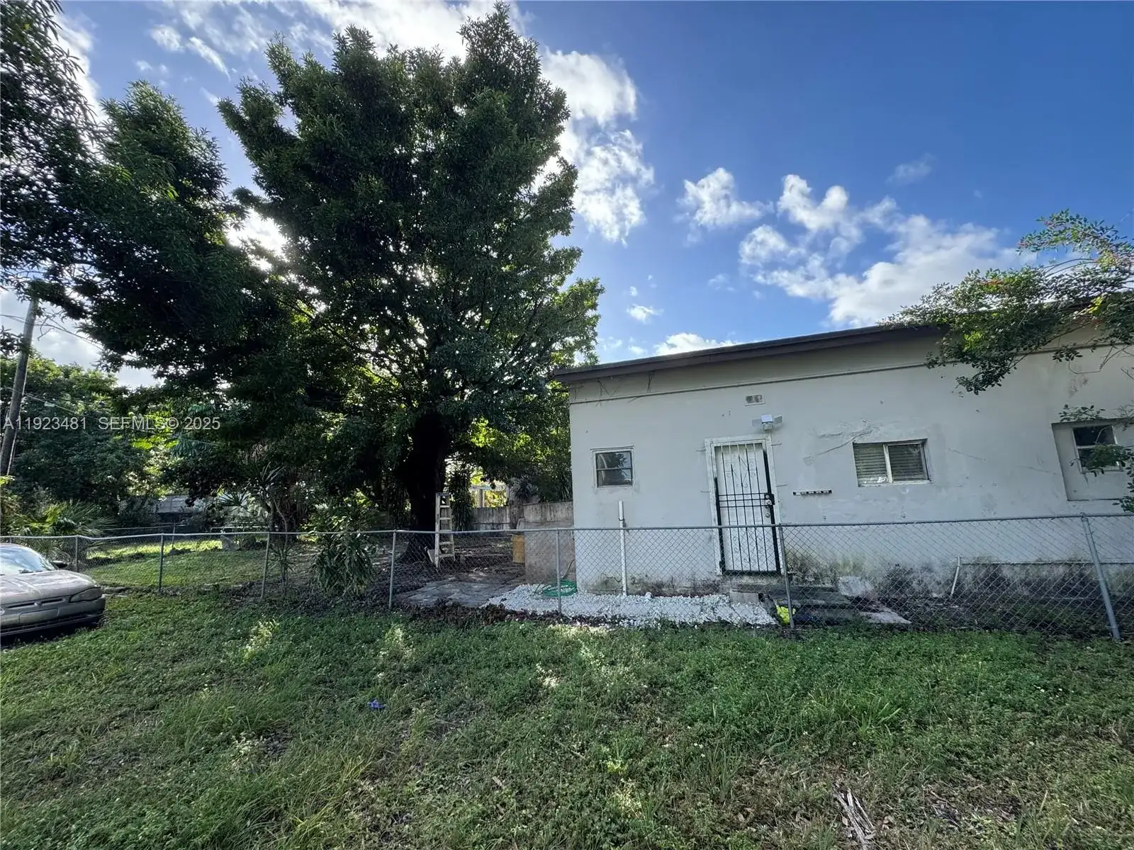 6027 NW 22nd Ave # 0, Miami FL 33142 photo 5