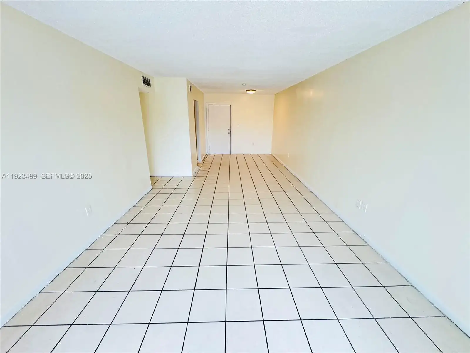 3610 NW 21st St # 205, Lauderdale Lakes FL 33311 photo 2