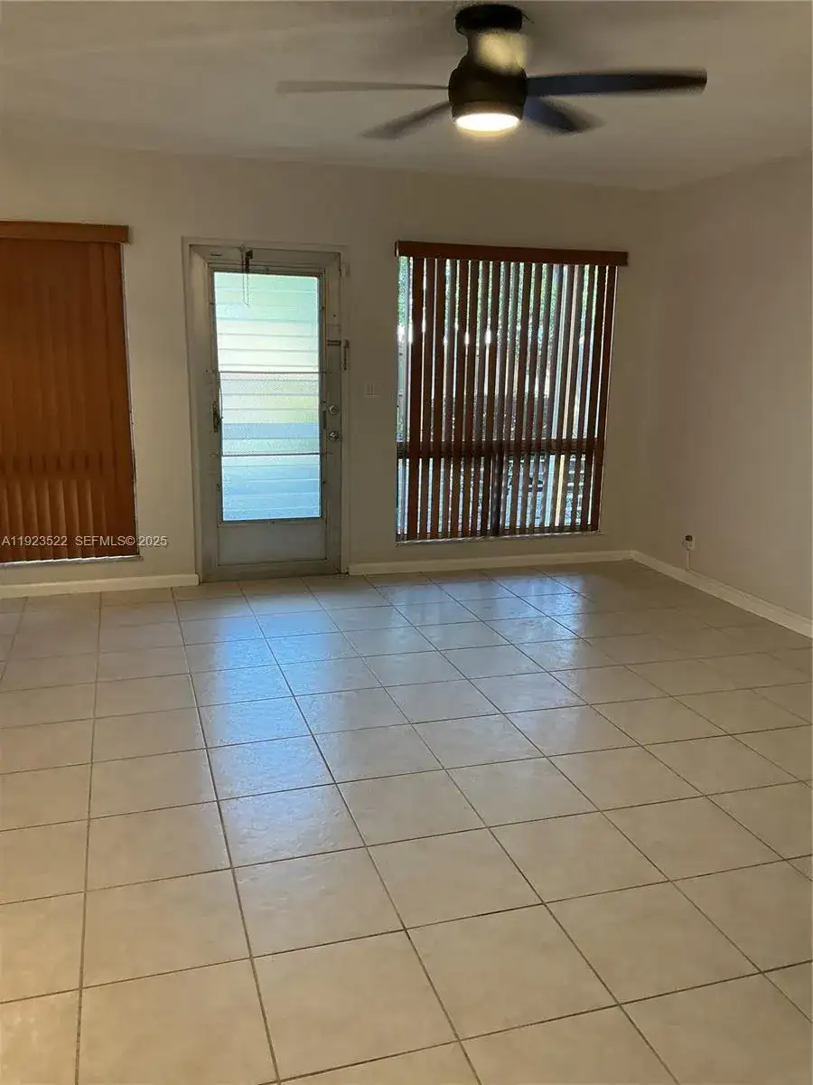 2716 NE 30th Pl # 103C, Fort Lauderdale FL 33306 photo 3