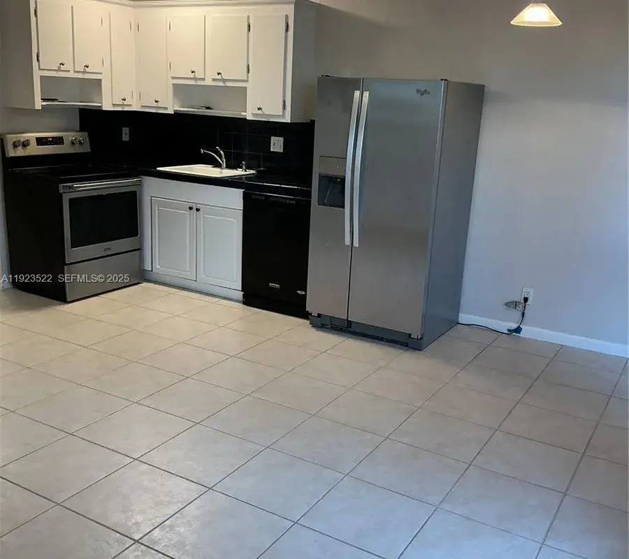 2716 NE 30th Pl # 103C, Fort Lauderdale FL 33306