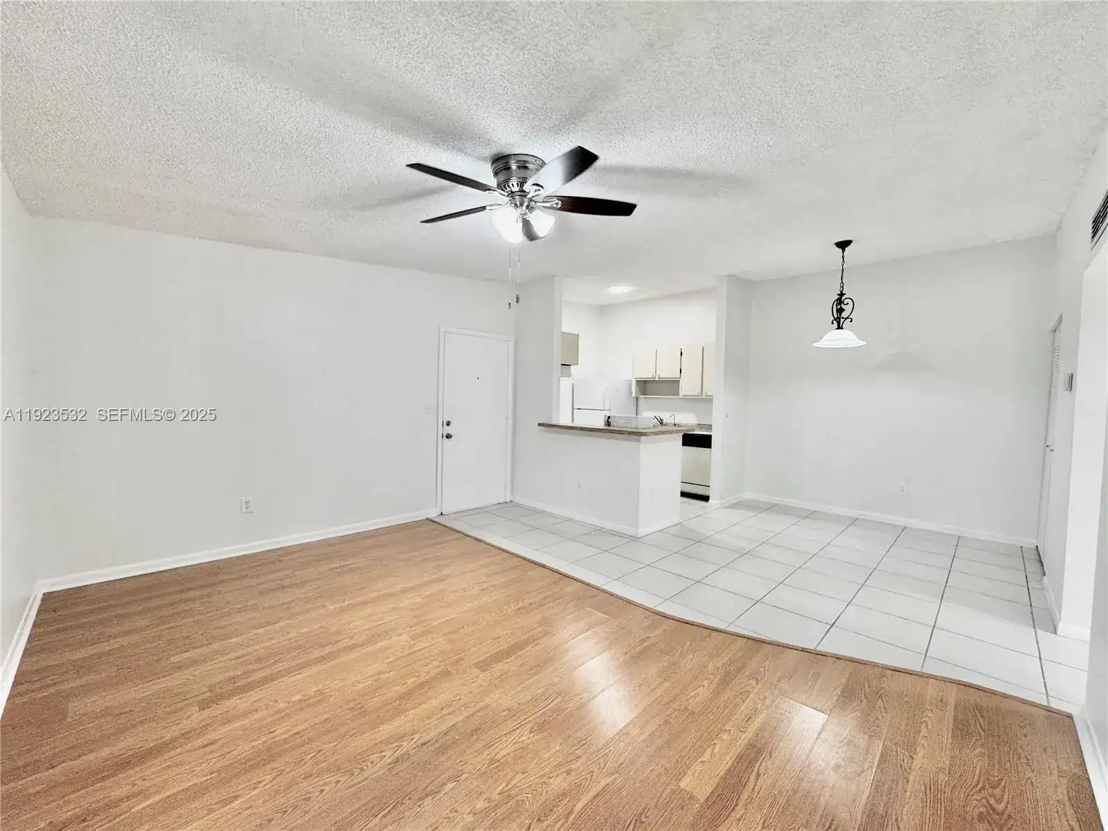 9411 S Belfort Cir # 208, Tamarac FL 33321 photo 4