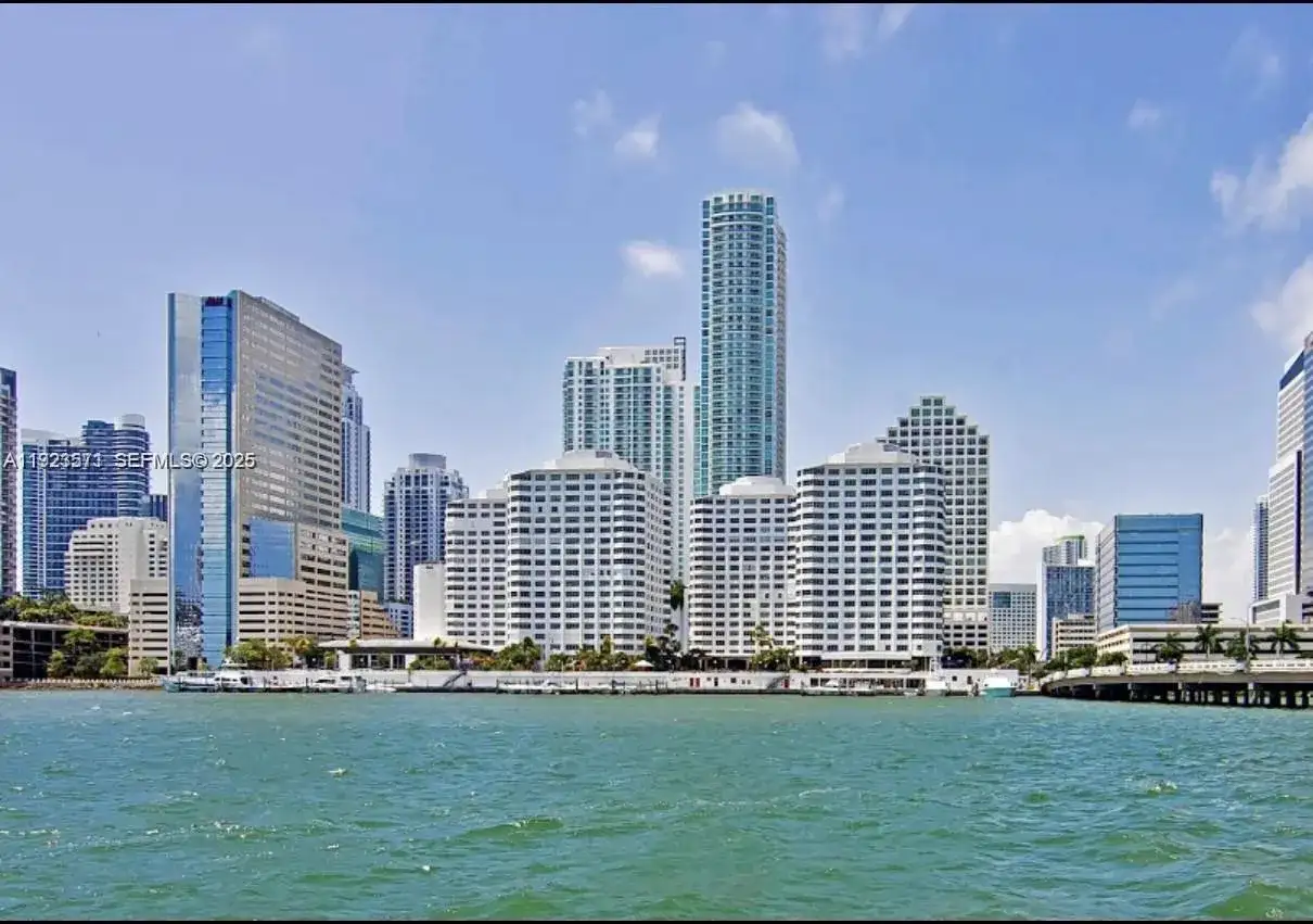 999 Brickell Bay Dr # 209, Miami FL 33131 photo 2