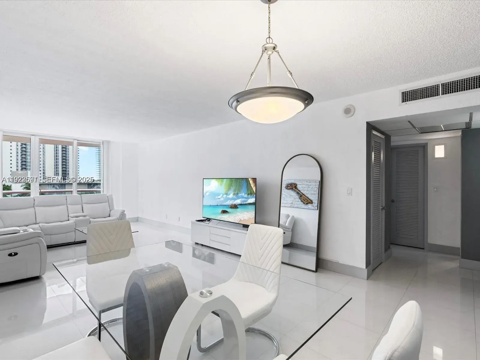 19370 E Collins Ave # 625, Sunny Isles Beach FL 33160