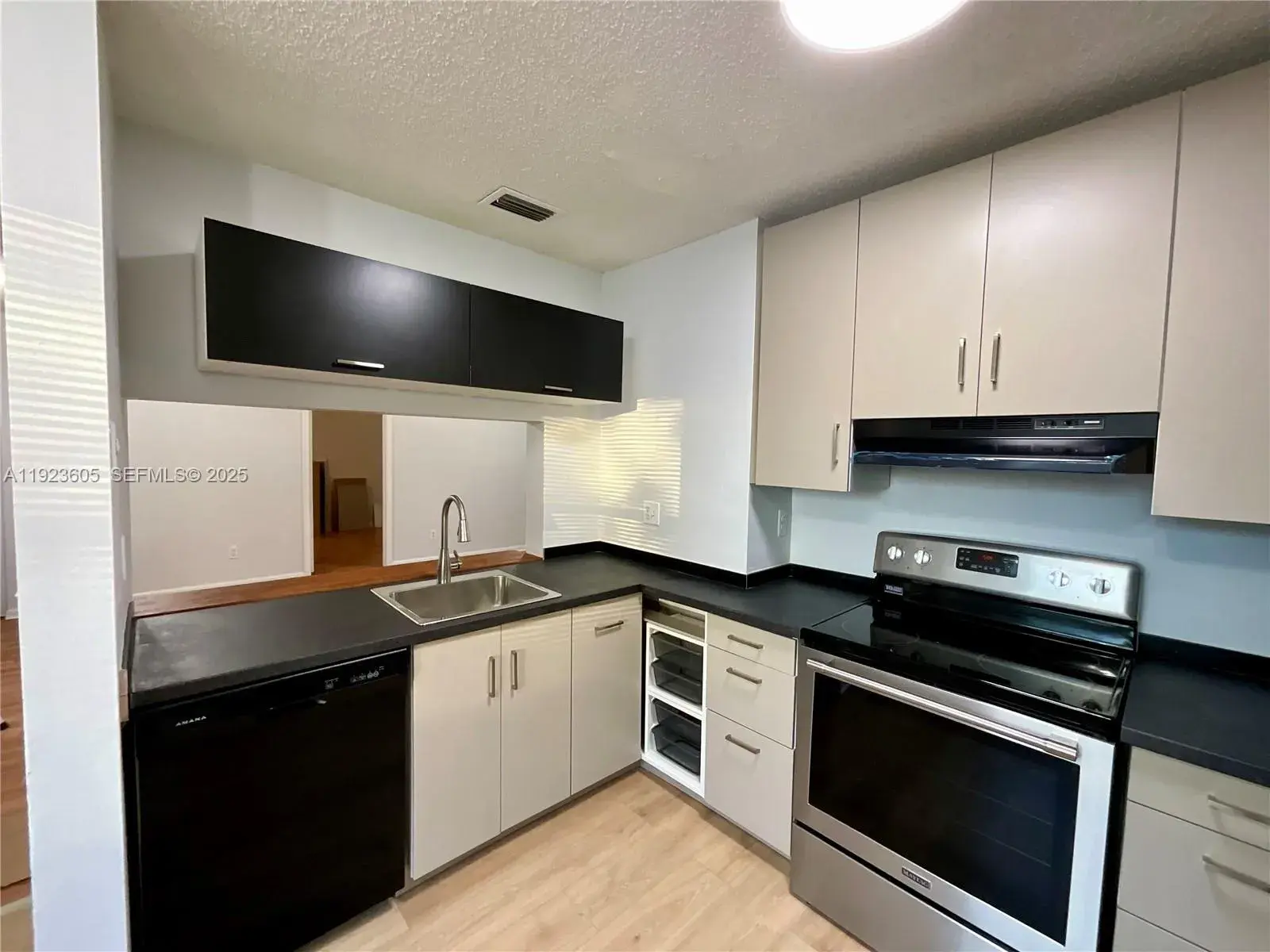 11307 NW Royal Palm Blvd # 3, Coral Springs FL 33065