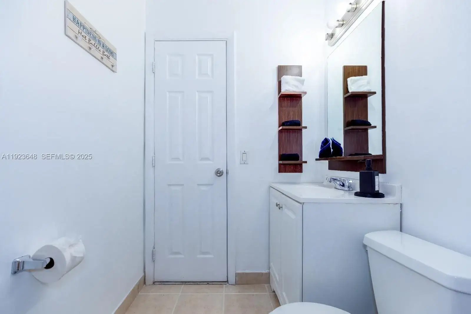 828 SW 2nd St # 2, Miami FL 33130 photo 3