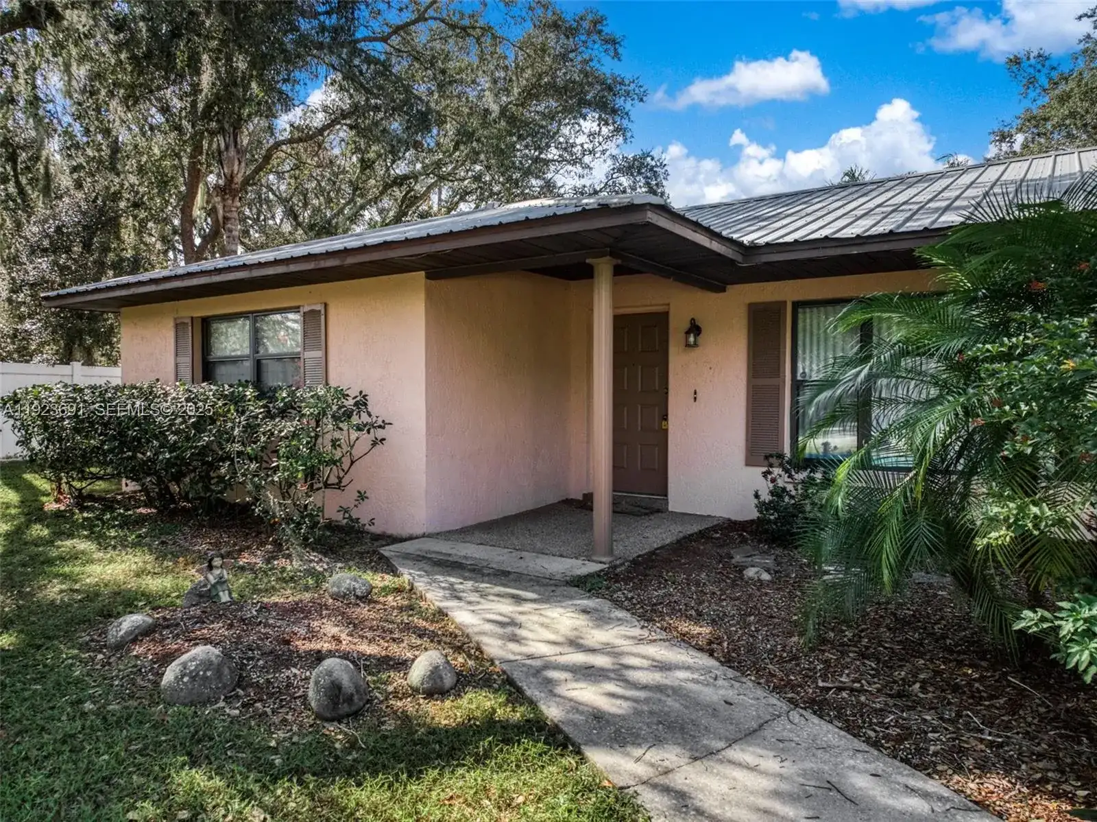 1771 N Torrington Road, Avon Park FL 33825 photo 3