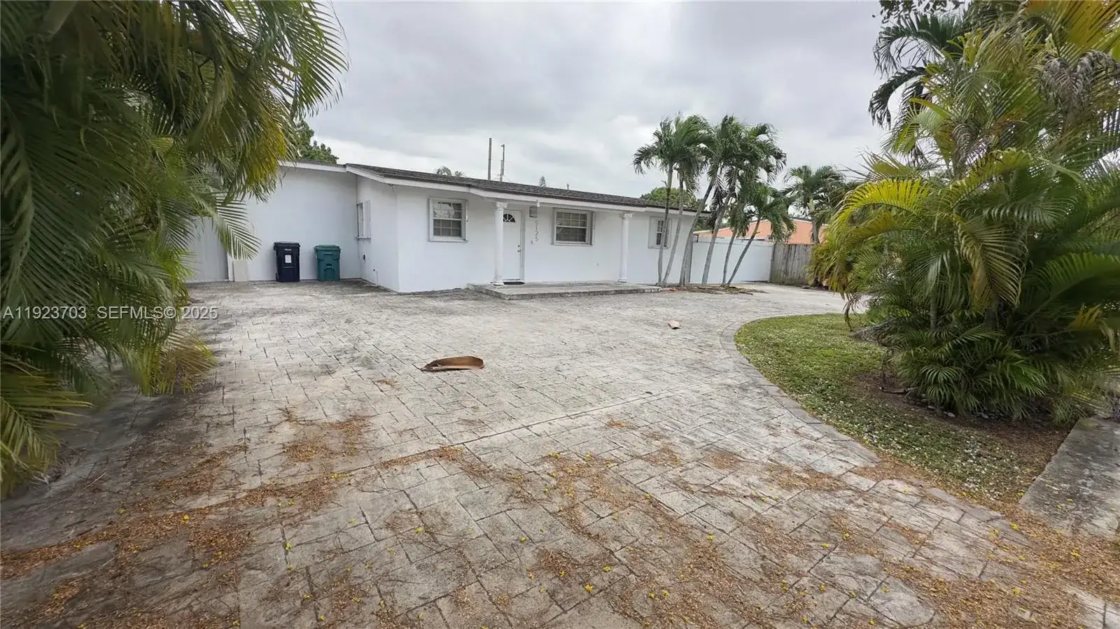 5125 SW 102nd Ave, Miami FL 33165 photo 3