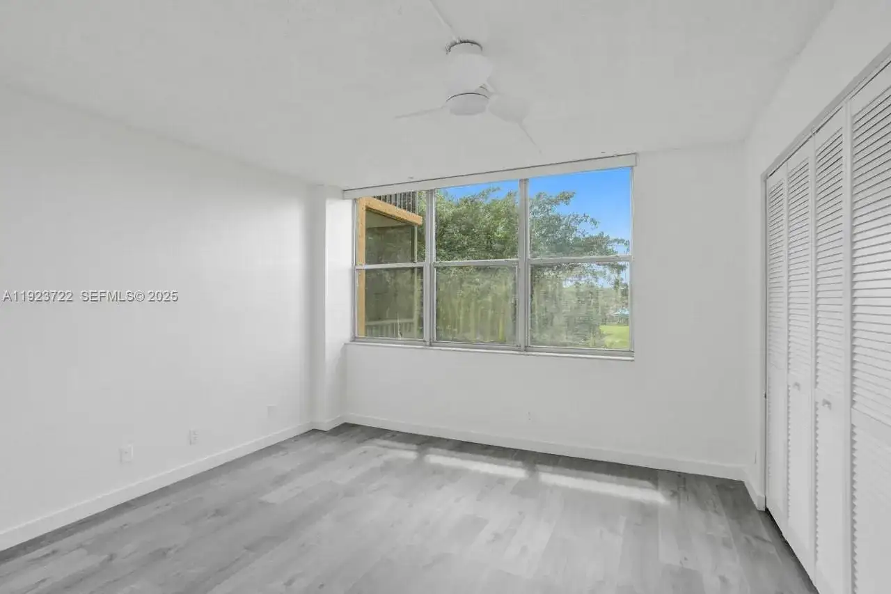 3821 Environ Blvd # 403, Lauderhill FL 33319 photo 2