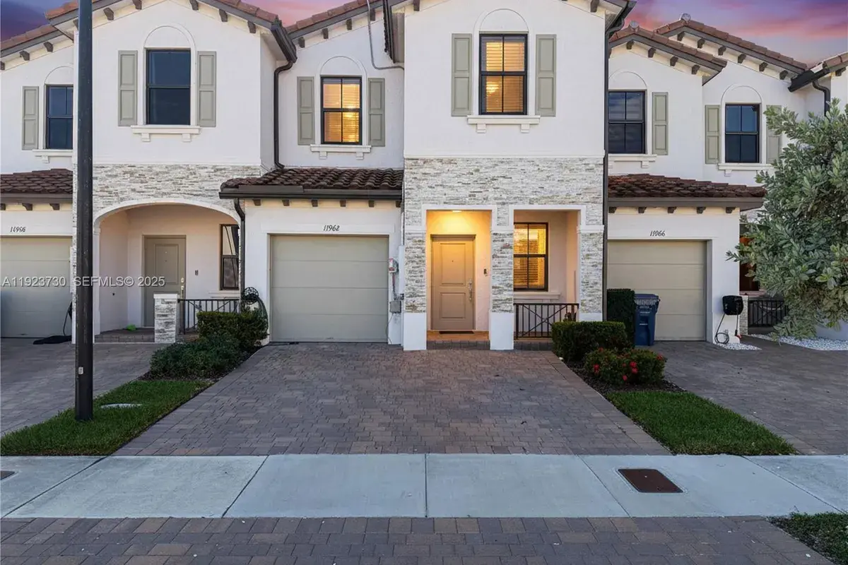 11962 SW 247th Ter, Homestead FL 33032