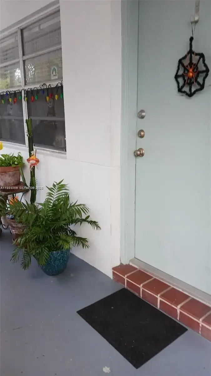 645 NE 77th St # 8, Miami FL 33138 photo 2