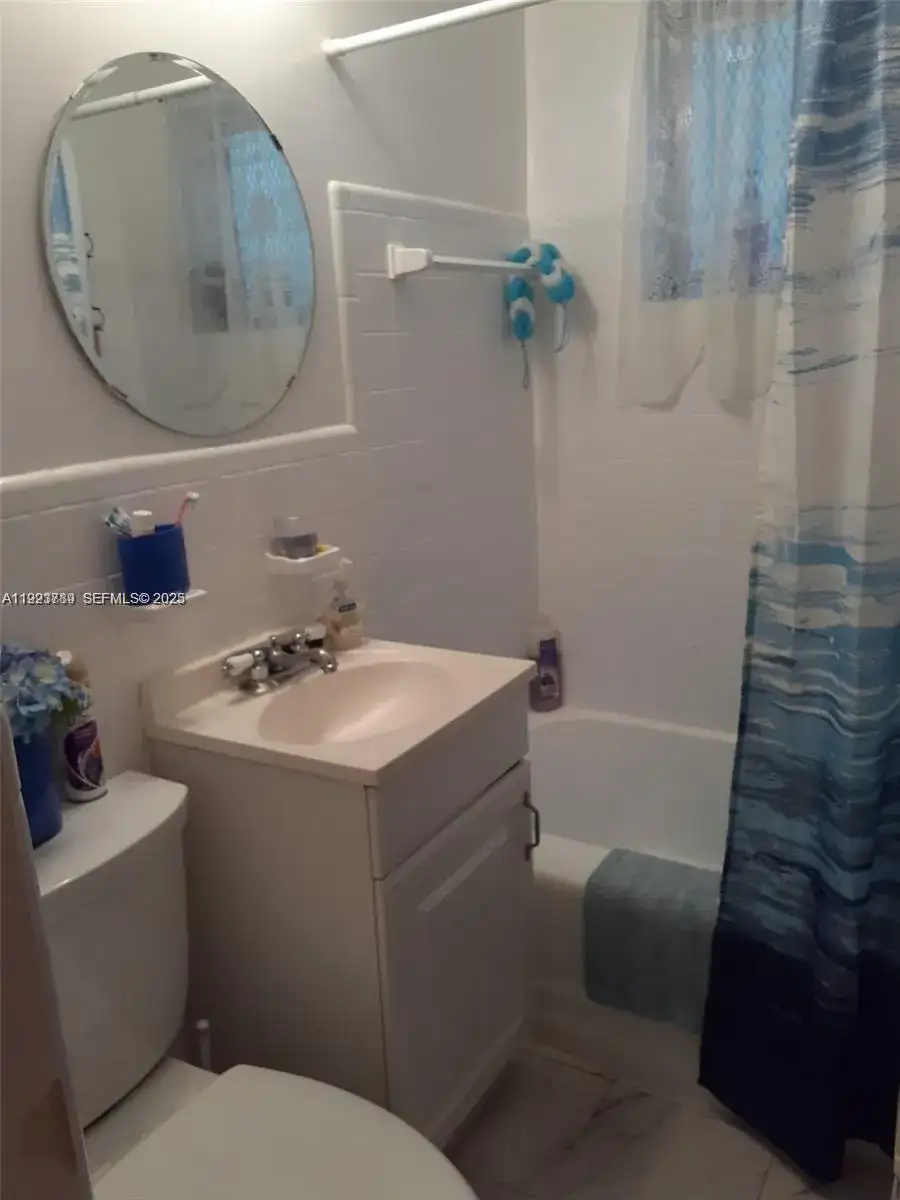 645 NE 77th St # 8, Miami FL 33138 photo 5