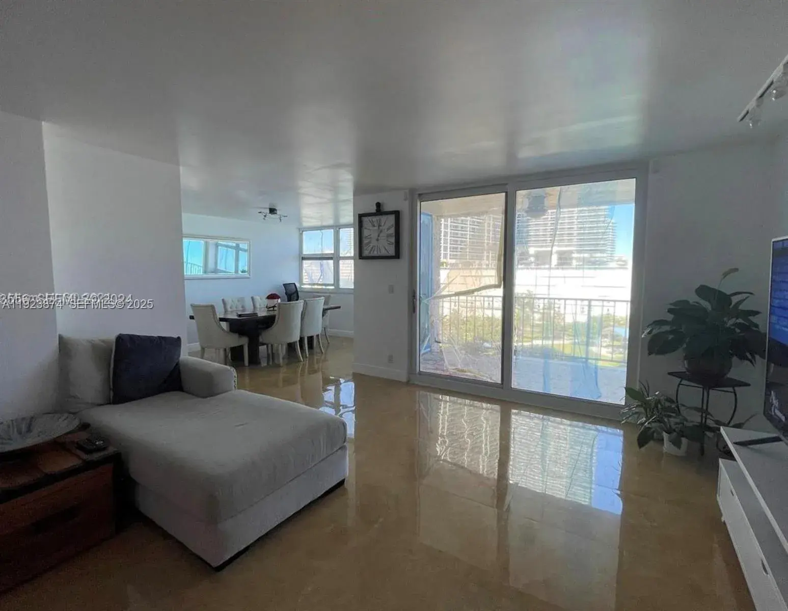 1890 S Ocean Dr # 702, Hallandale Beach FL 33009