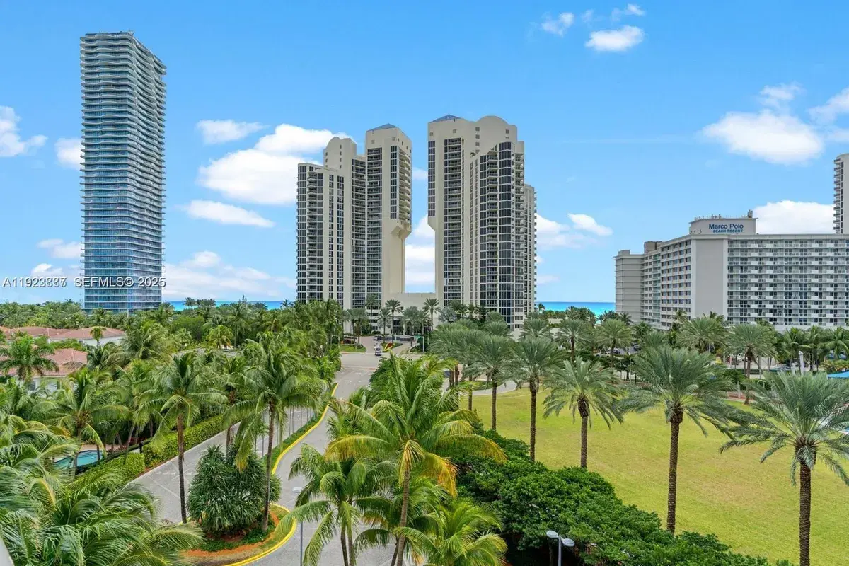 19370 E Collins Ave # 627, Sunny Isles Beach FL 33160