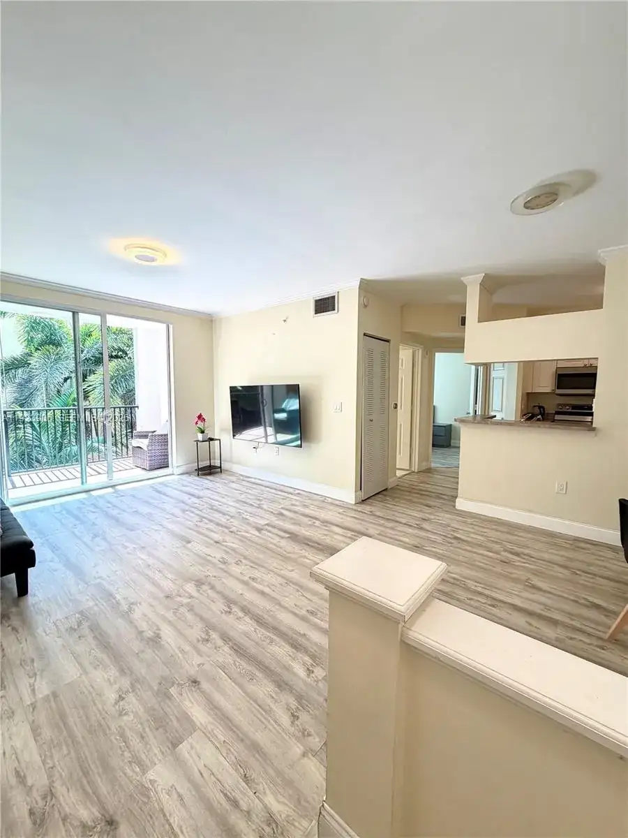 17150 N Bay Rd # 2419, Sunny Isles Beach FL 33160 photo 2